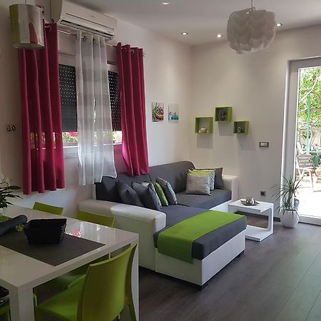 Apartment Adis Шибеник Екстер'єр фото