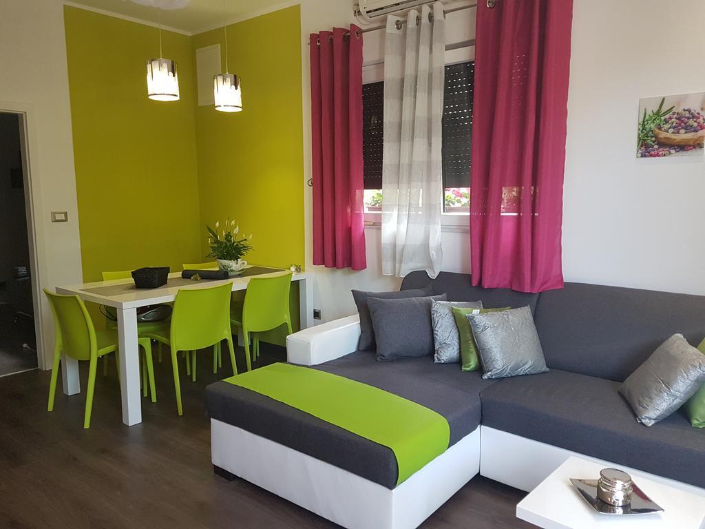 Apartment Adis Шибеник Екстер'єр фото