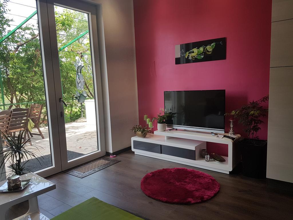Apartment Adis Шибеник Екстер'єр фото